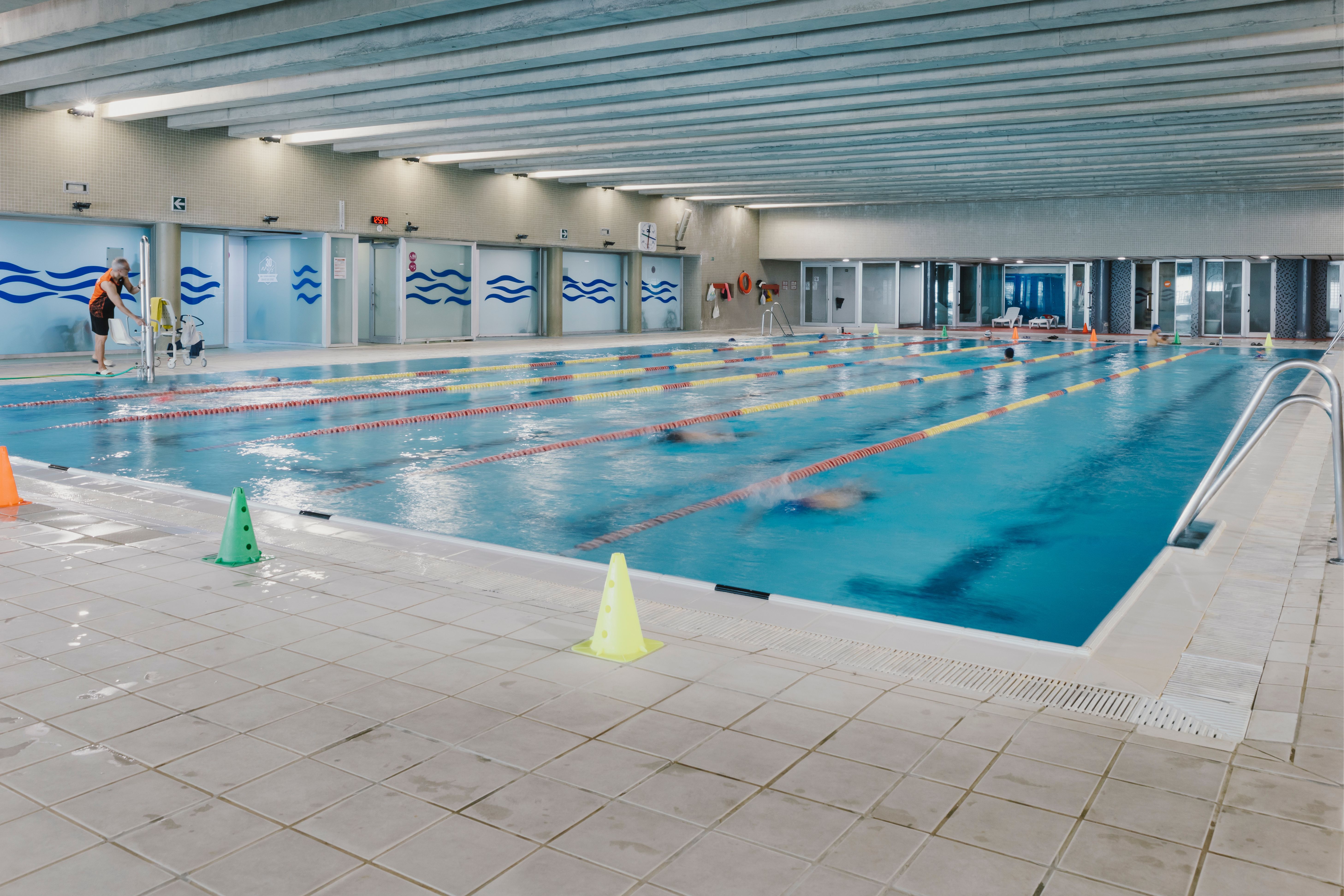 49e7_piscina cemei espanya industrial.jpg